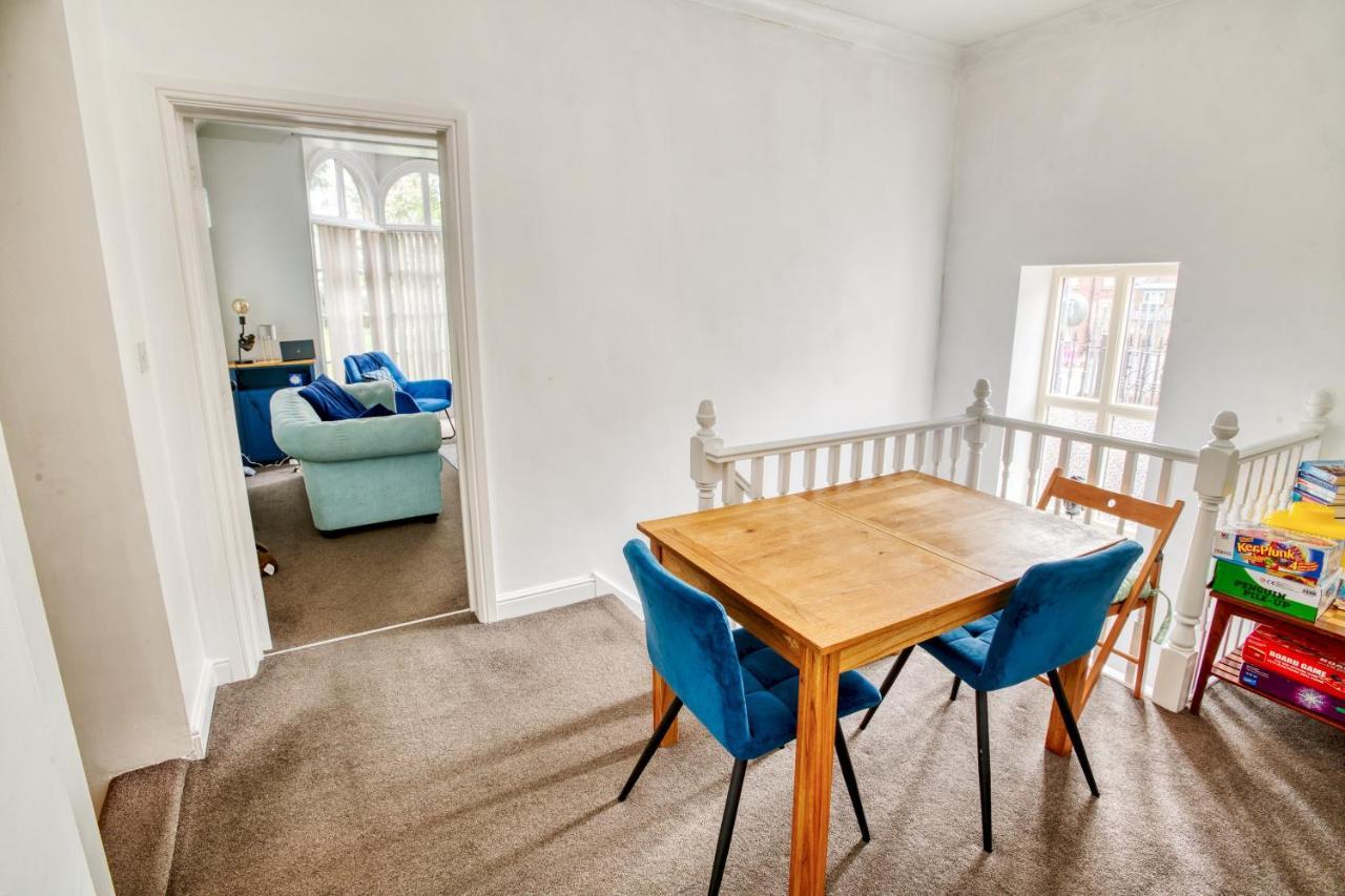 Appartement Pass The Keys 2 Bed Flat In Old School House à Lincoln Extérieur photo